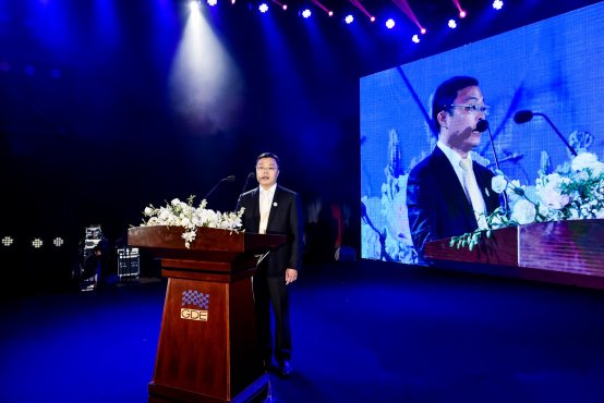 ��s���Ҿ�չ ��ľ˹��֮ҹ���|ݸ���ƼҾӅf�����Ñc��A�M�e��